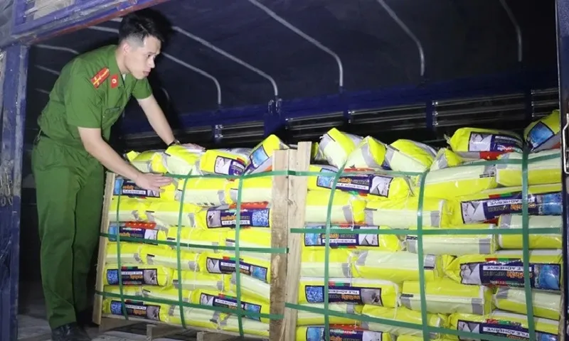 Khởi tố Giám đốc Công ty ECOTECH nhái nhãn hiệu