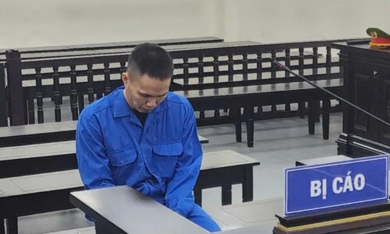 Hà Nội: Thợ mộc đốt nhà hàng xóm vì bị chửi, 6 người suýt mất mạng 