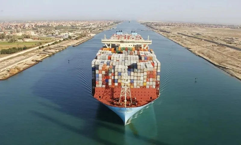 Kênh đào Suez thiệt hại hàng tỷ USD doanh thu