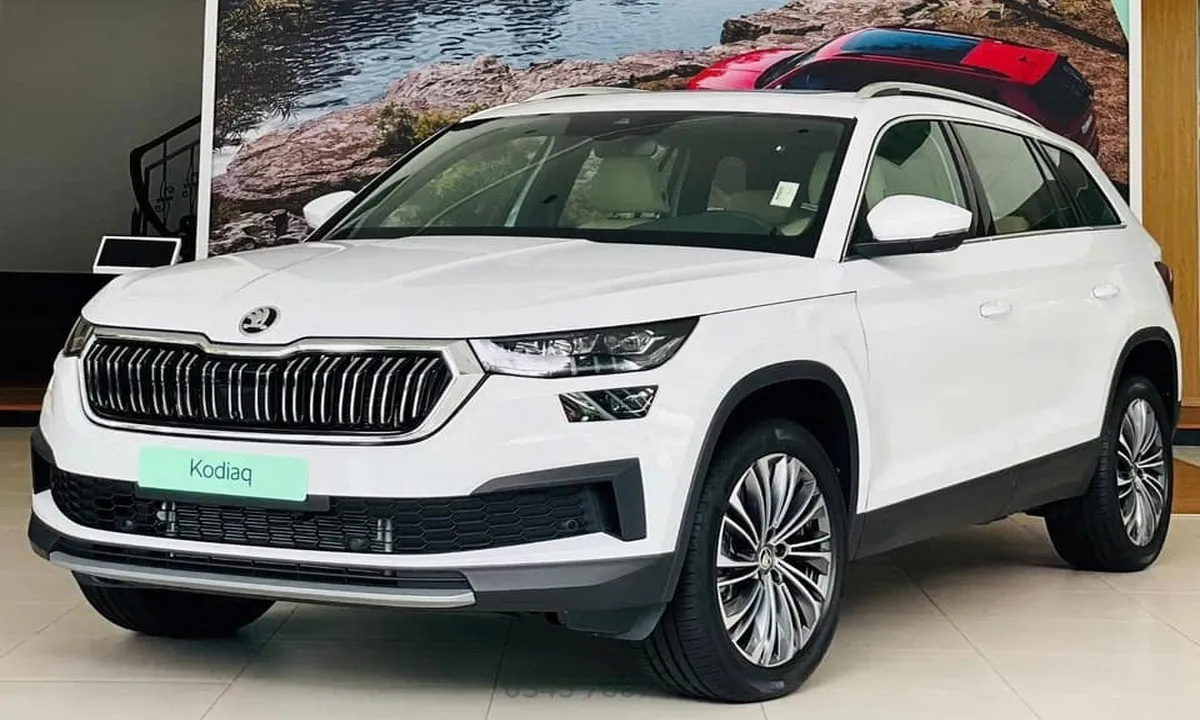 Skoda Kodiaq giảm giá sâu, cạnh tranh trực tiếp Santa Fe và CX-8 tại Việt Nam