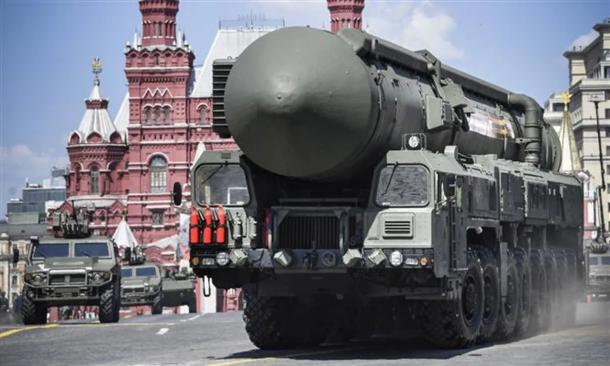 Nga cảnh báo đáp trả hạt nhân nếu phương Tây cung cấp vũ khí hạt nhân cho Ukraine