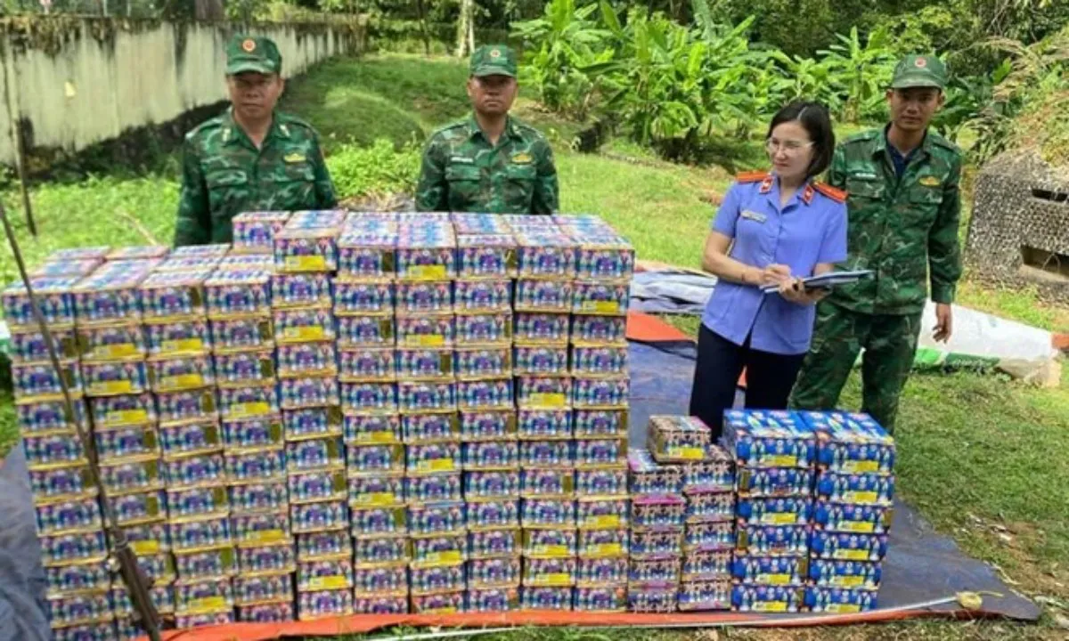 Phát hiện 600kg pháo nổ trong rẫy cà phê tại khu vực miền Trung