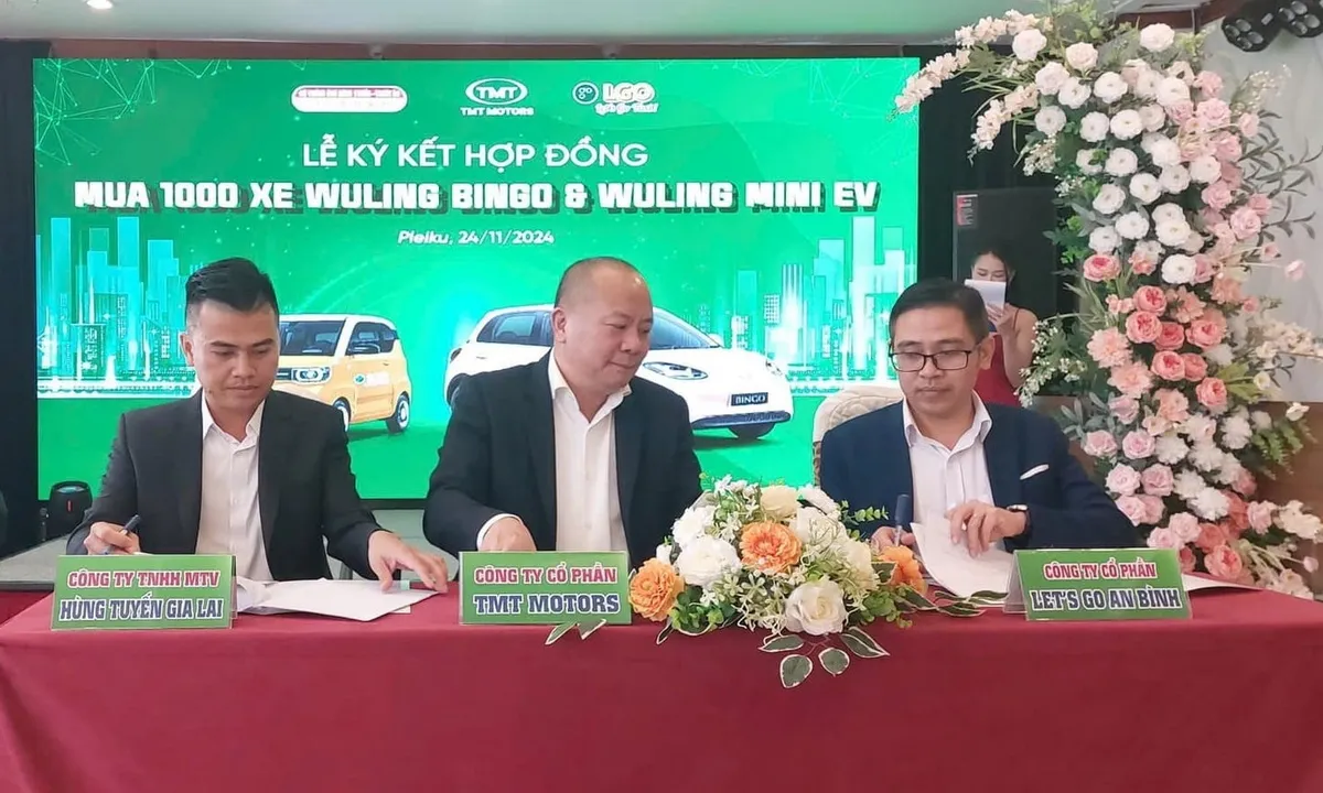 Hợp tác chiến lược giữa LET’S GO Taxi và TMT Motors: Đơn hàng ô tô điện Wuling lớn nhất tại Việt Nam