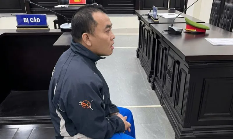 Hà Nội: Chồng dùng búa đánh vợ trọng thương vì chậm cúng rằm, rồi tự sát 