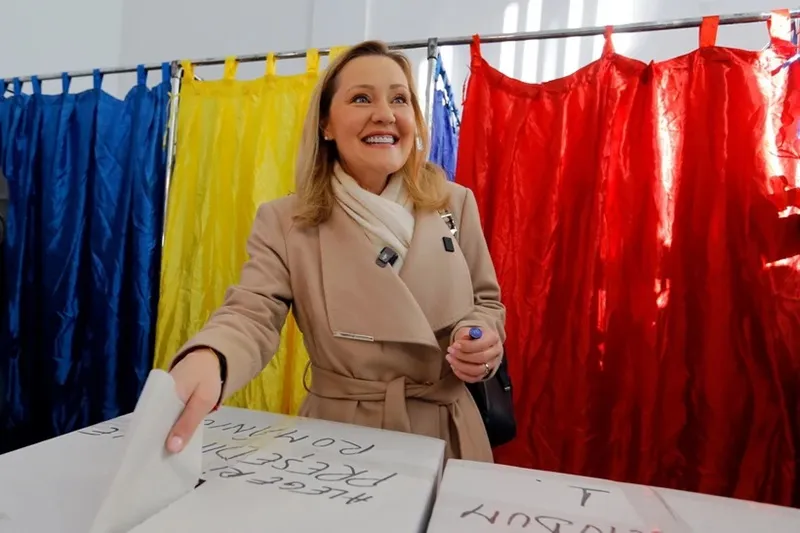 bau-cu-tong-thong-vong-romania-8