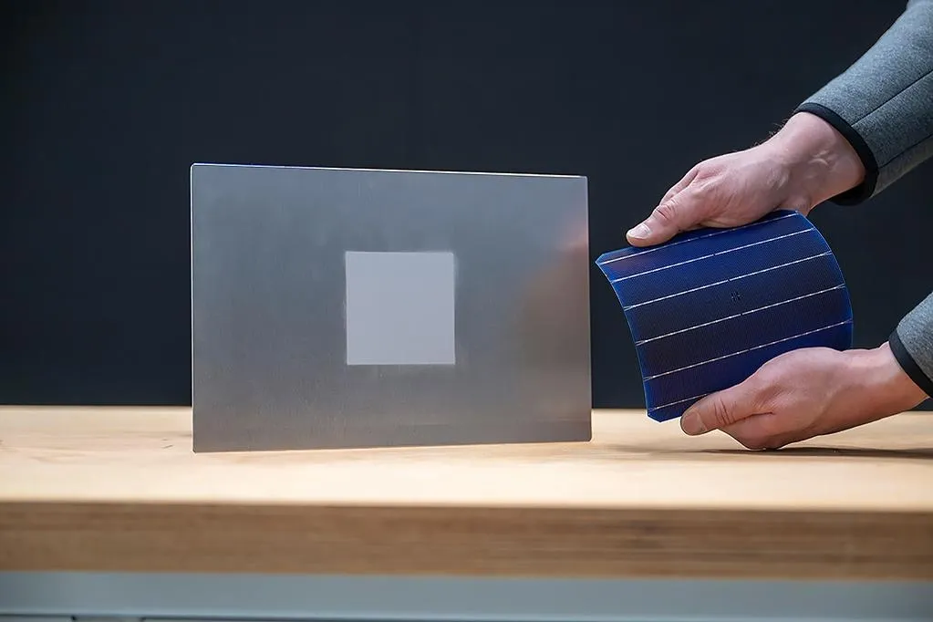 mercedes-benz-solar-coating-2