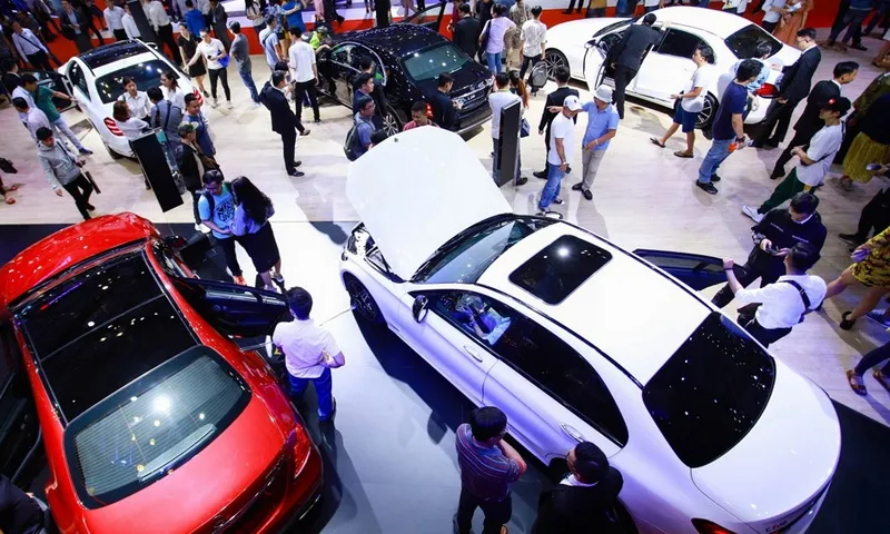 Thị trường ô tô có tiếp tục tăng trưởng sau khi hết ưu đãi lệ phí trước bạ?