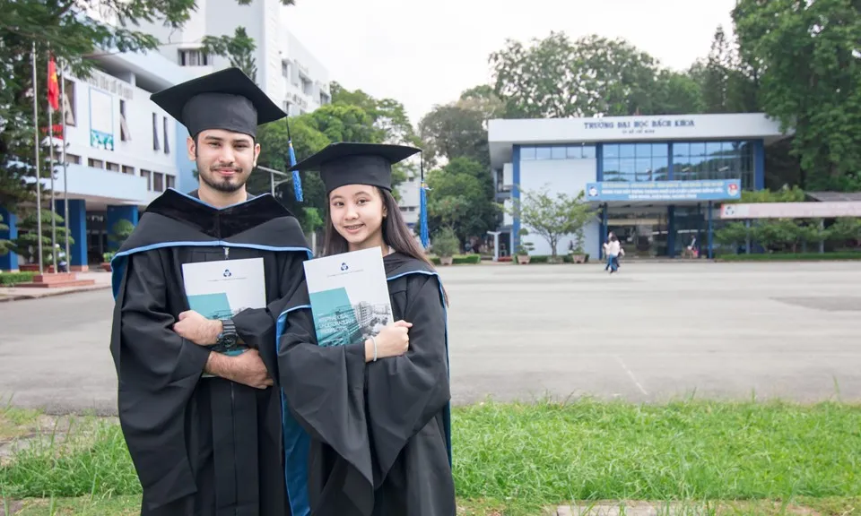 Chuyên gia bàn cách thu hút giảng viên, sinh viên nước ngoài tới làm việc và học tập tại TPHCM