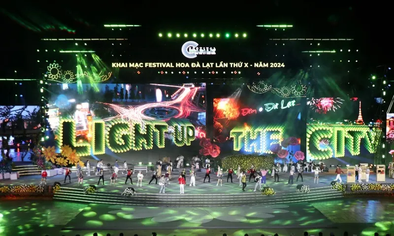 Khai mạc Festival Hoa Đà Lạt 2024: Hòa nhạc và sắc hoa ngập tràn