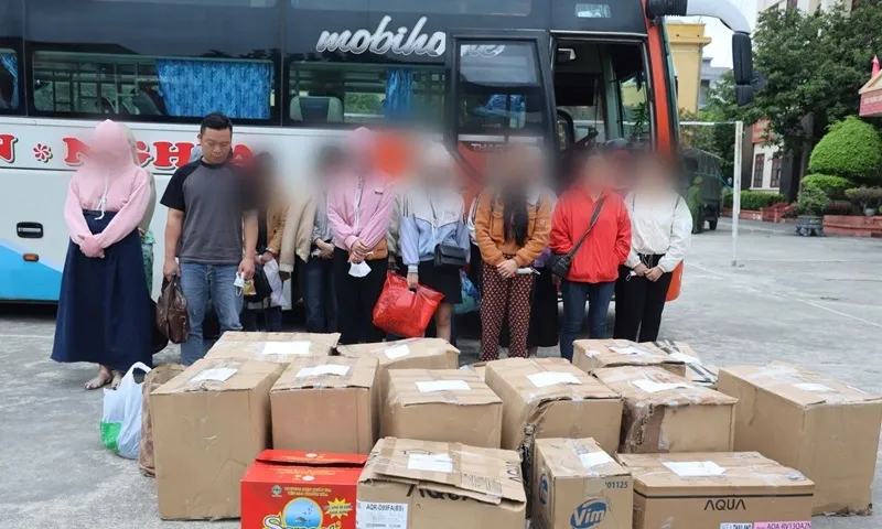 Bắt nhóm đối tượng ghép ảnh nhạy cảm đe dọa con nợ