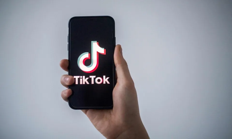 EU tăng cường giám sát TikTok trước cuộc bầu cử tại Romania