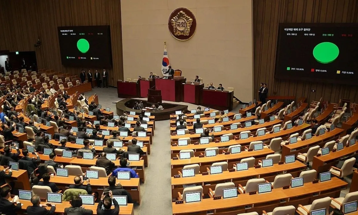 Quốc hội đề xuất điều tra tổng thống Yoon Suk Yeol tội phản quốc