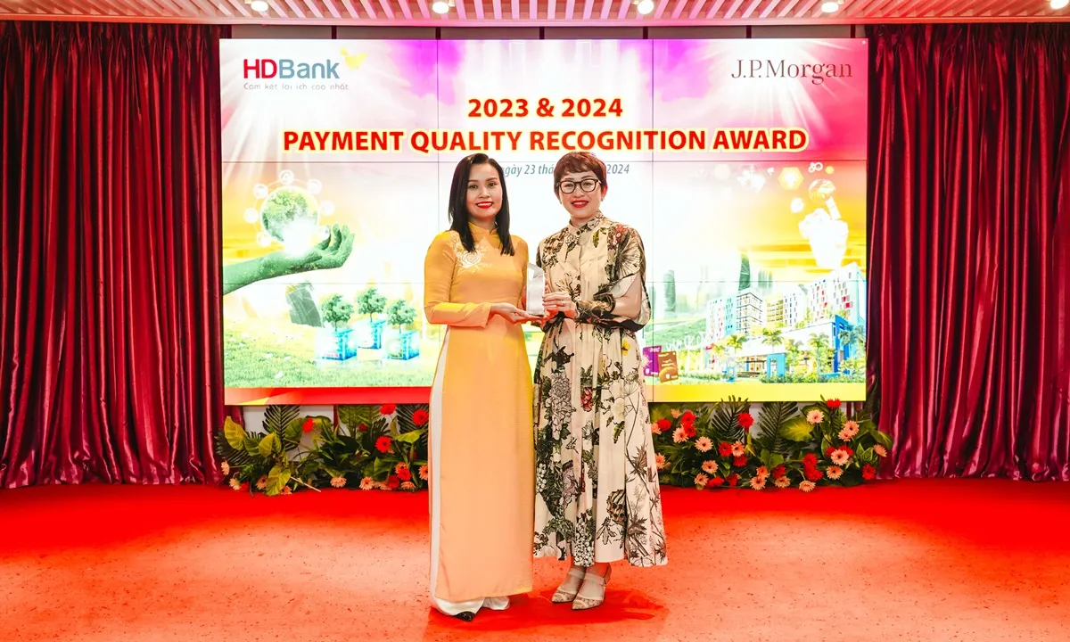 Ngân hàng duy nhất Việt Nam ba năm liên tiếp nhận bộ giải thưởng Thanh toán quốc tế từ J.P. Morgan