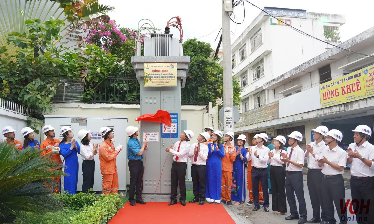 hinh-minh-hoa-ngay-07-8-nghi-thuc-gan-bien-cong-trinh-ngam-hoa-luoi-dien-khu-vuc-phan-dinh-phung-hoang-van-thu_20241211111633