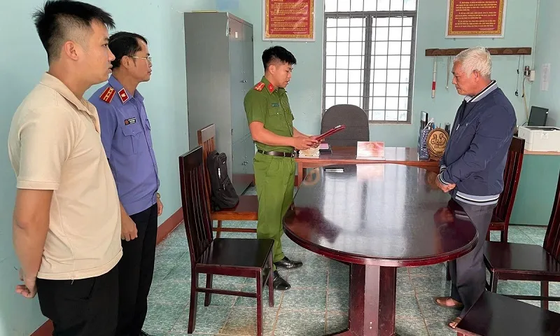 Giả danh nhà báo, lừa 550 triệu đồng tiền chạy án