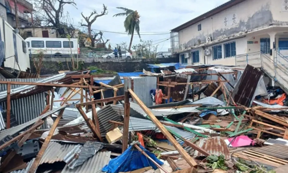 Bão Chido tàn phá hòn đảo Mayotte, hàng trăm người thiệt mạng