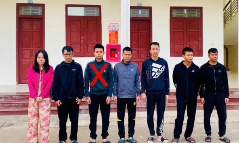 Phá đường dây lừa đảo, rửa tiền hàng ngàn tỉ đồng trên mạng xã hội