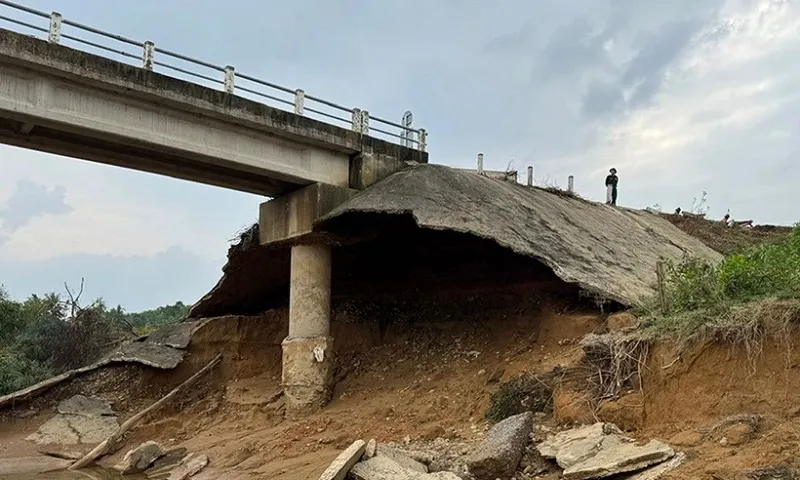 sạt lở