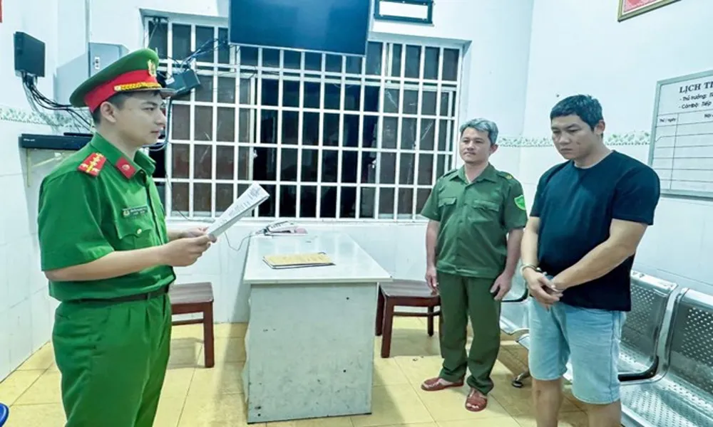 Khởi tố tài xế ngủ gật gây tai nạn giao thông