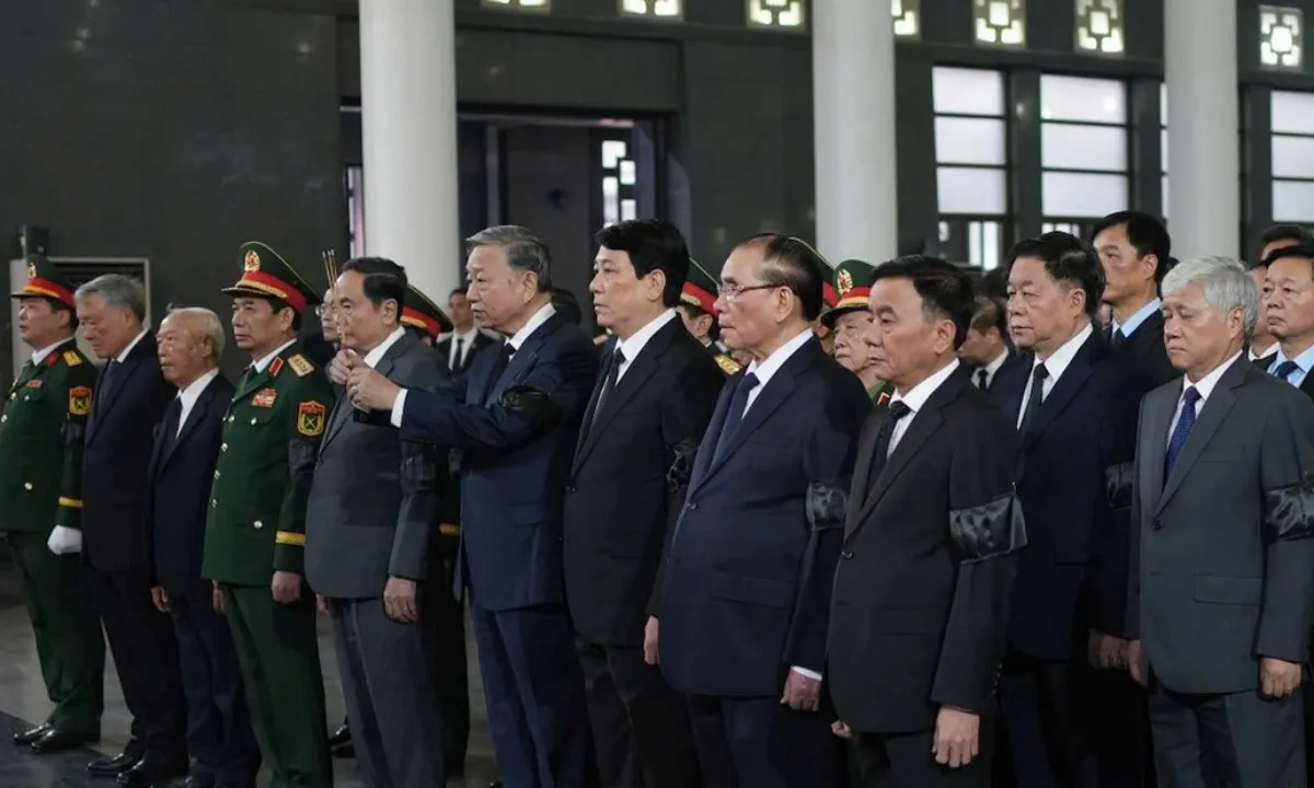 Tổng Bí thư Tô Lâm, Chủ tịch nước Lương Cường viếng Đại tướng Nguyễn Quyết