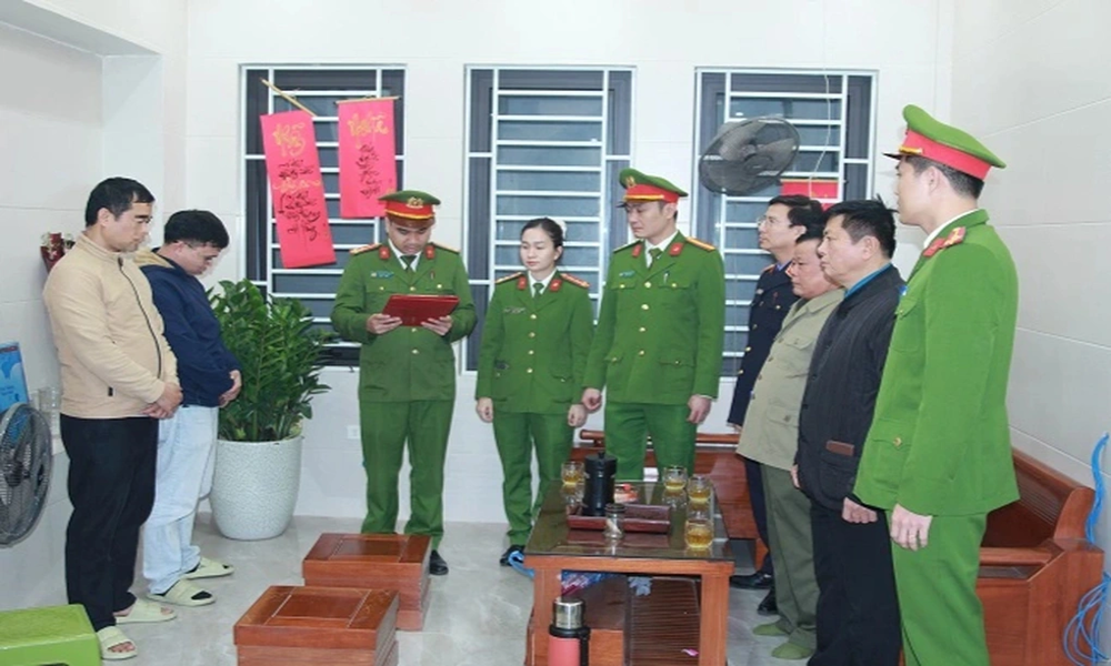 Đường dây làm giả tài liệu, hơn 700 triệu đồng ngân sách bị thất thoát