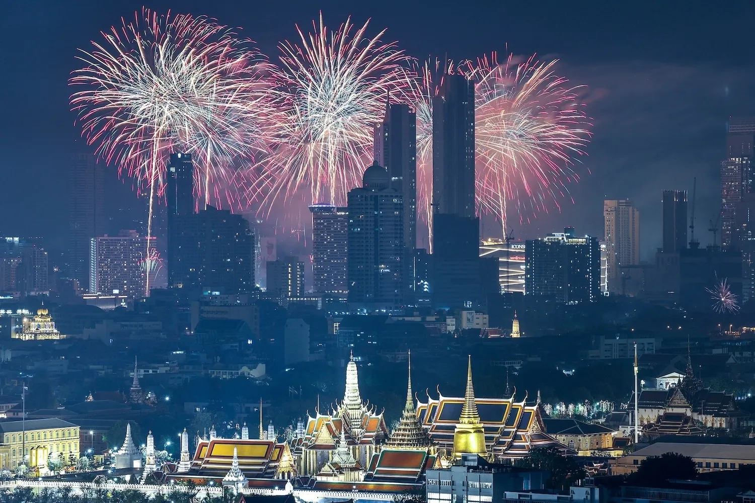 new-years-bangkok-1-rt-gmh-24123