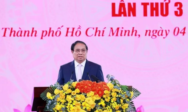 Thủ tướng Phạm Minh Chính: Lực lượng vũ trang TPHCM sắt son vì nước, vì dân