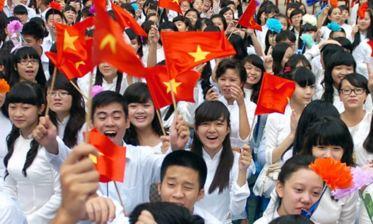 Dân số Việt Nam 2024: Tăng trưởng chậm, thách thức cơ cấu dân số