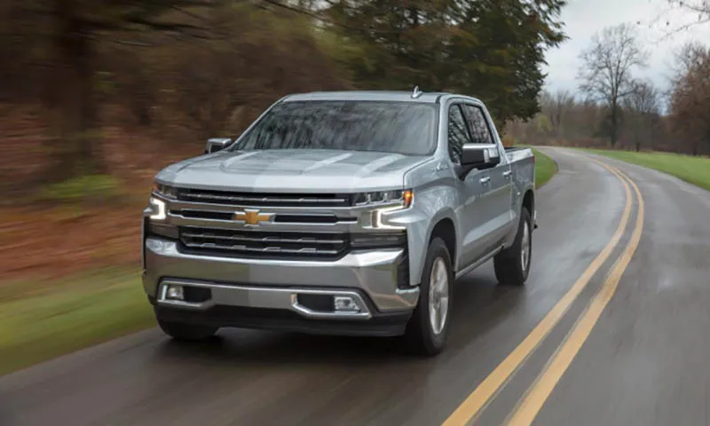 Bán tải cỡ lớn Silverado. Ảnh Chevrolet