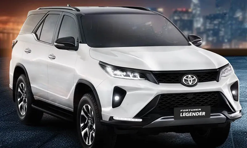 Đầu năm, xả hàng Toyota Fortuner, giảm giá tới 50 triệu đồng