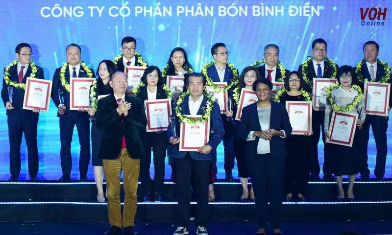 “Công ty Bình Điền” Top 50 Doanh nghiệp xuất sắc nhất Việt Nam 2024