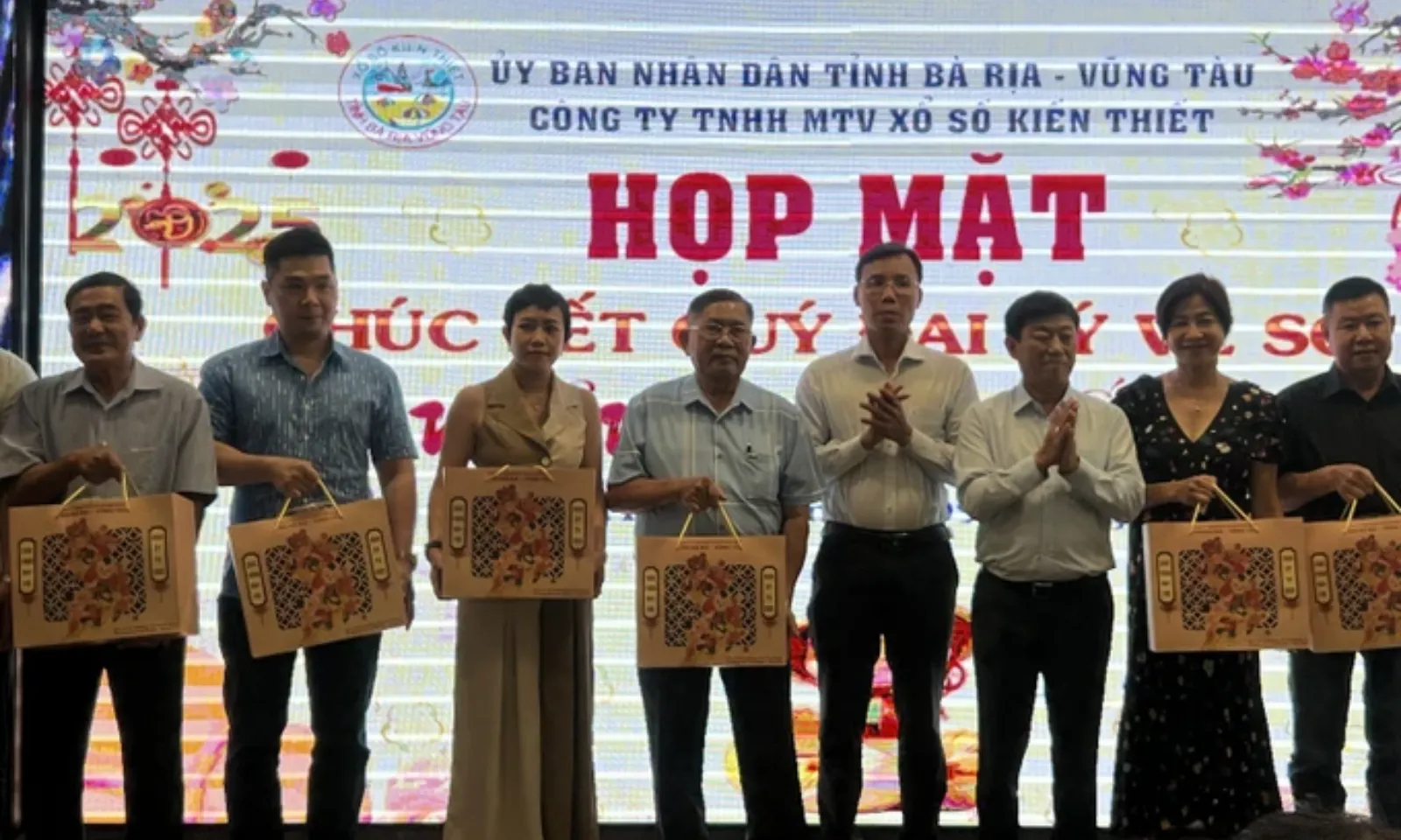 Công ty XSKT Bà Rịa - Vũng Tàu tổ chức họp mặt tri ân các khách hàng, đại lý