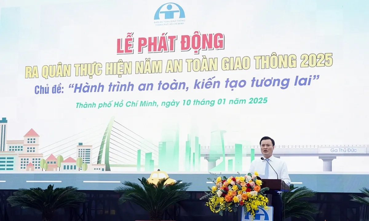 TPHCM phát động Năm An toàn giao thông 2025: Quyết tâm giảm tai nạn, hạn chế ùn tắc dịp Tết