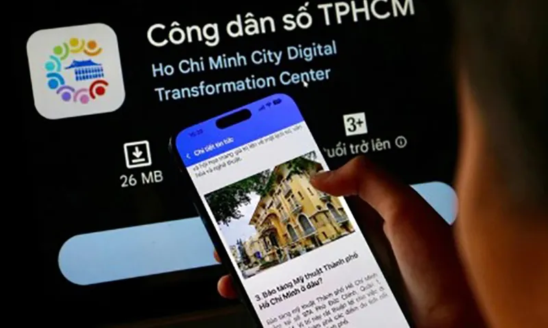 TPHCM kêu gọi người dân thành công dân số kết nối chính quyền - Ảnh TTO