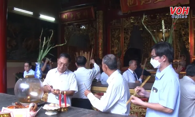 Đặc sắc di tích miếu Nhị Phủ 