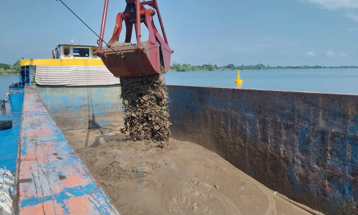 Đồng Tháp phê duyệt mỏ cát phục vụ thi công cao tốc Cao Lãnh - An Hữu