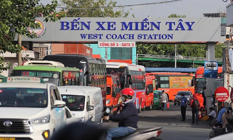 Bến xe miền Tây Ảnh minh họa