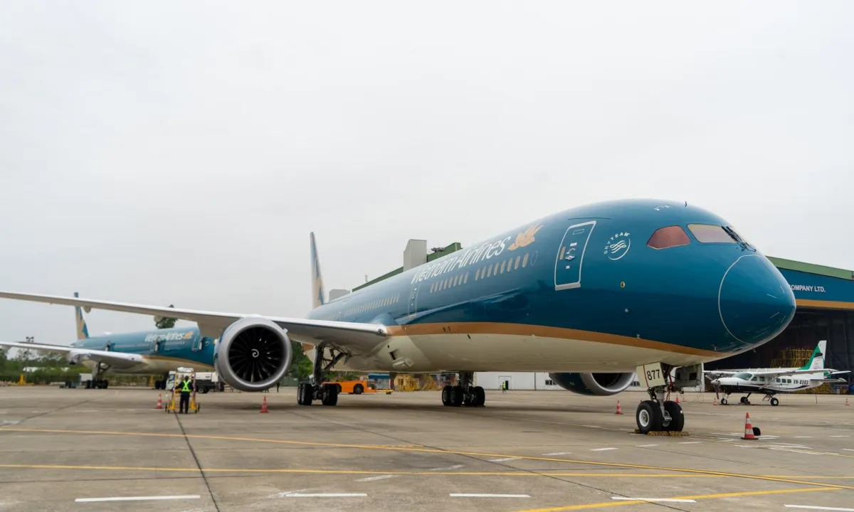 ietnam-airlines-hien-la-vietnam-airlines-hien-la-hang-bay-viet-nam-duy-nhat-khai-thac-loai-may-bay-than-rong-hien-dai-nhat-the-gioi-boeing-787-17337203220202091618320