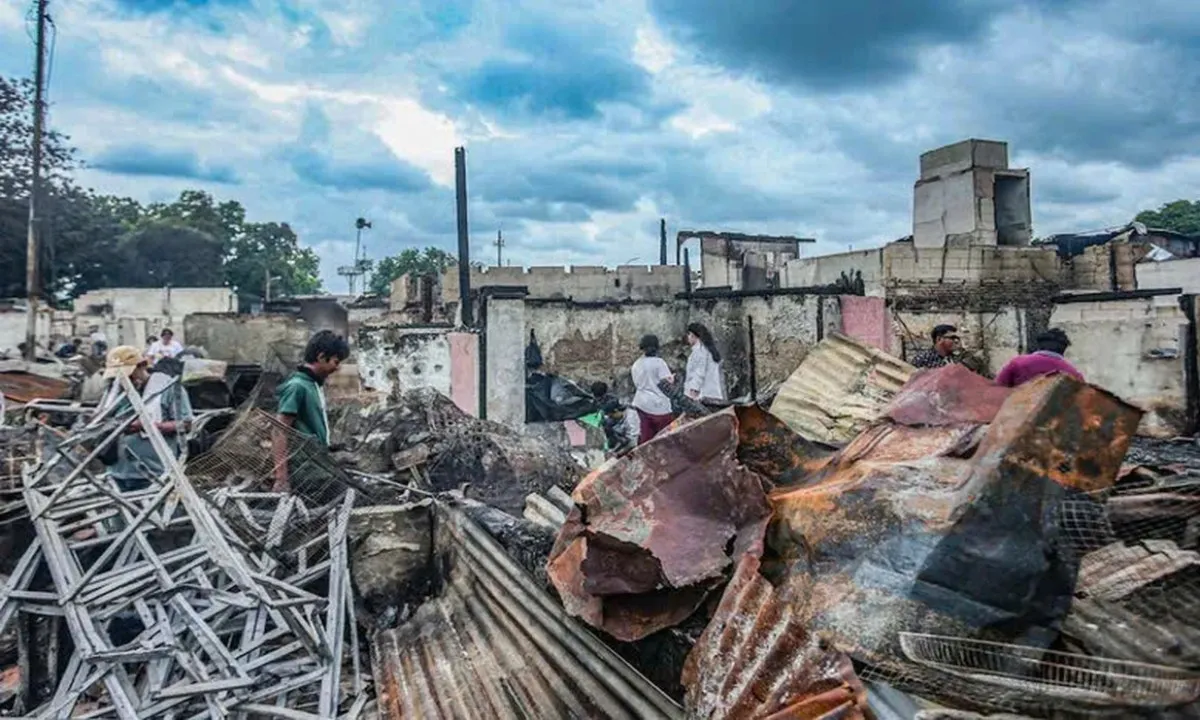 Cháy lớn tại Jakarta: Hơn 500 ngôi nhà bị thiêu rụi, hàng ngàn người di tản