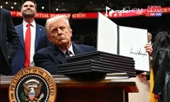 Tổng thống Mỹ Donald Trump ký loạt sắc lệnh hành pháp hủy bỏ nhiều chính sách của ông Biden