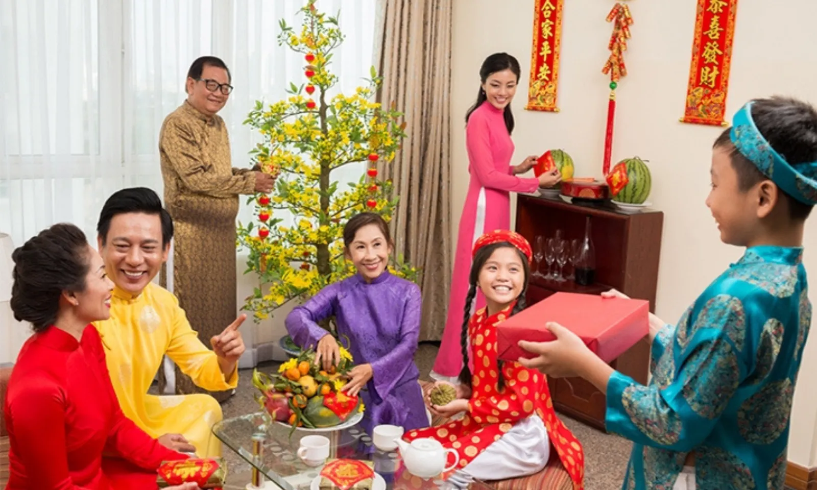Xông đất như thế nào cho may mắn và phát đạt?