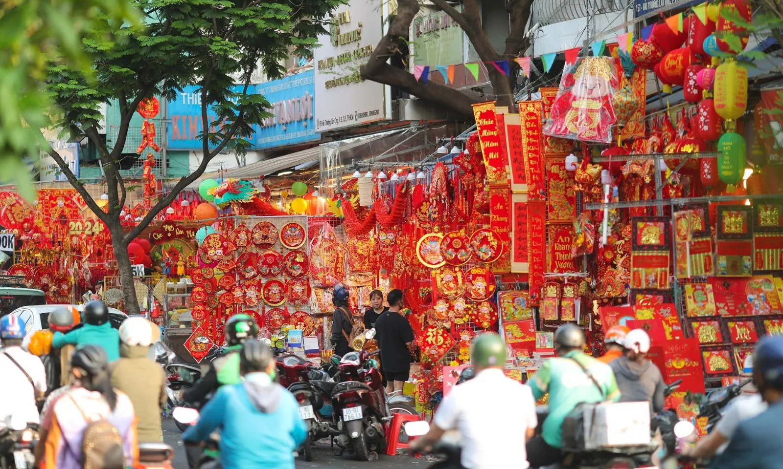 Hành trình đi tìm “Tết là gì?”