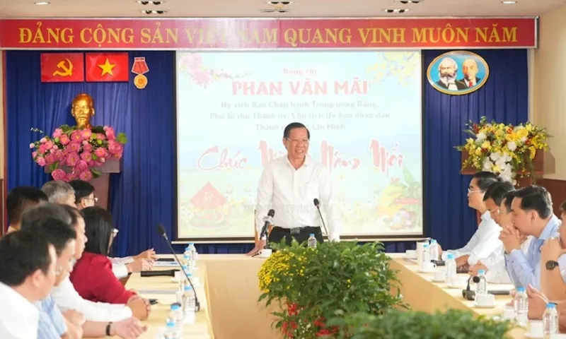 Chủ tịch TPHCM yêu cầu hoàn thiện trung tâm dữ liệu giao thông vào 2027 