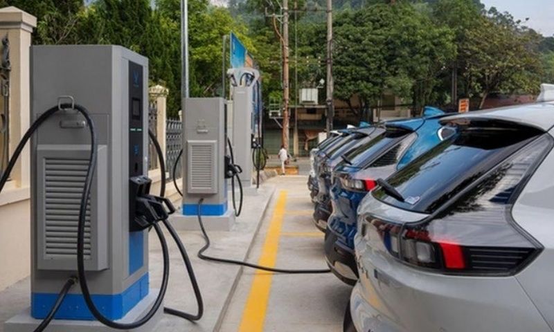 Từ tháng 3, xe ô tô điện sẽ hết hạn miễn lệ phí trước bạ