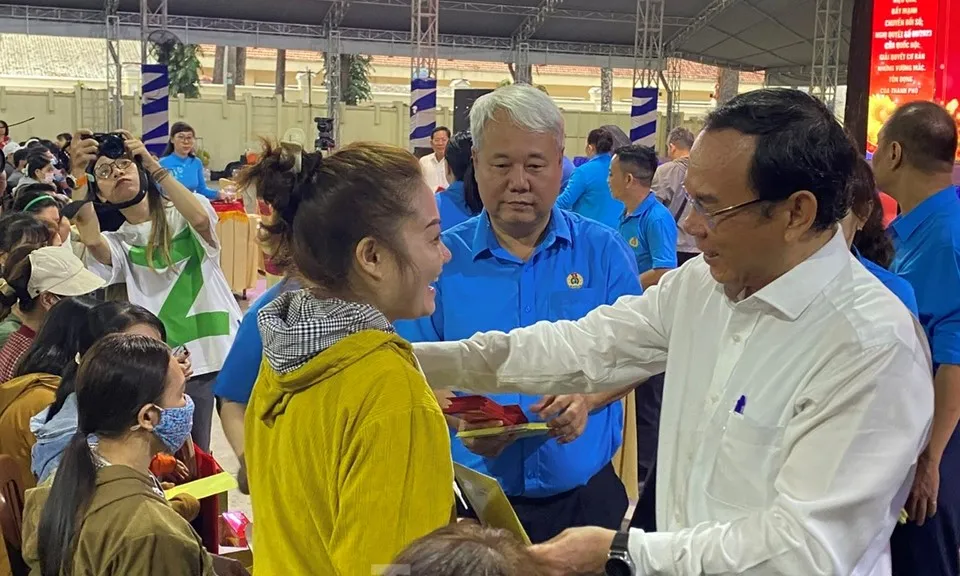 TPHCM dành 1.295 tỷ đồng chăm lo cho các đối tượng khó khăn trong dịp Tết Ất Tỵ