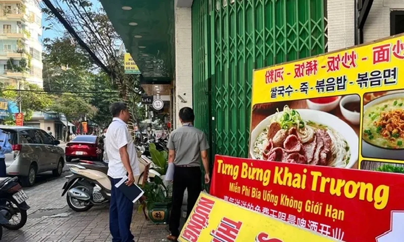 Chủ quán ăn “chặt chém” khách nước ngoài ở Nha Trang không hợp tác với đoàn kiểm tra