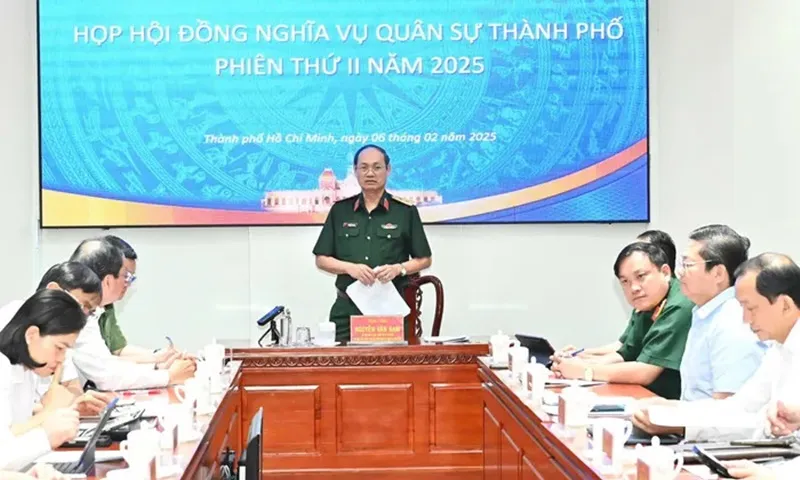 TPHCM hỗ trợ kinh phí mổ mắt cho hơn 200 thanh niên nhập ngũ năm 2025