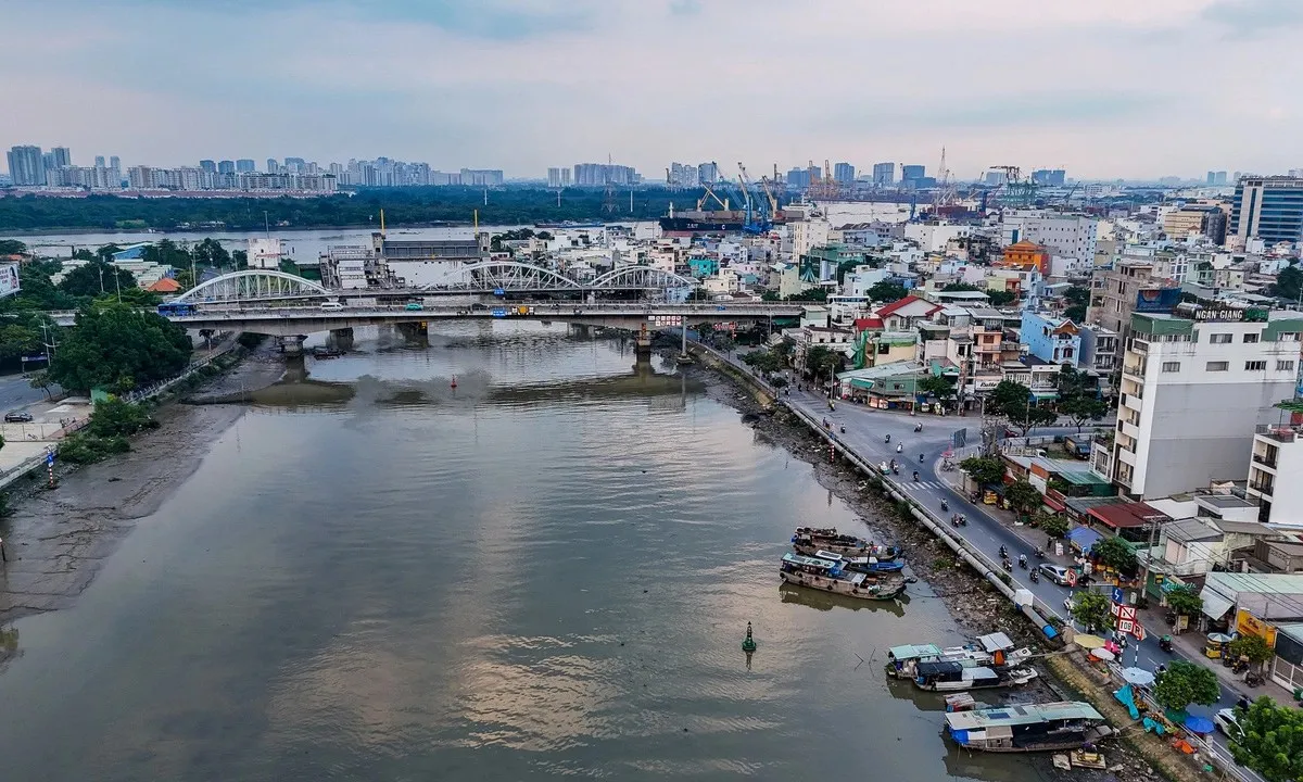 tran-xuan-soan-le-phan-17-17275808960651465030184