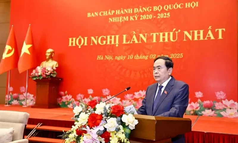 Chu tich Quoc hoi 2025