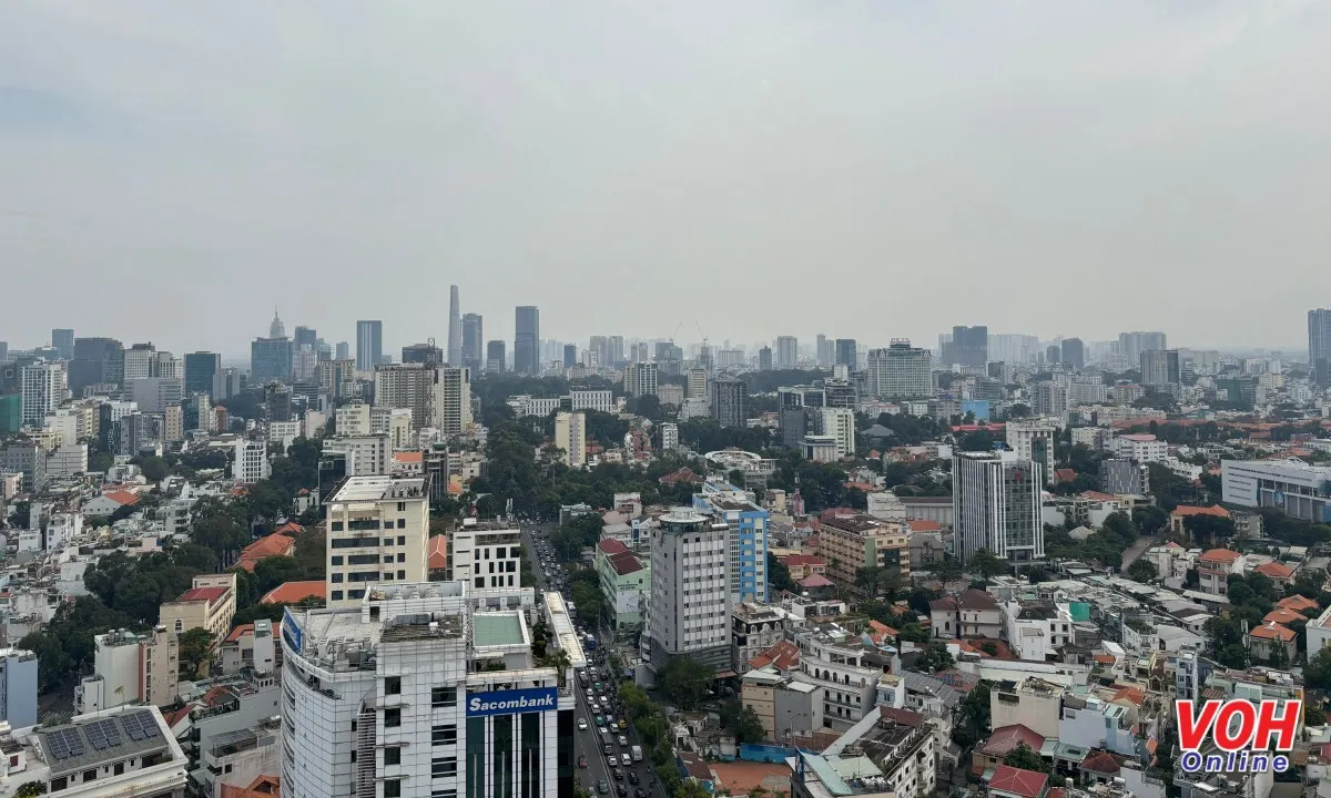 Thị trường bất động sản TPHCM 2025: Căng thẳng nguồn cung, trên 65 triệu/m2